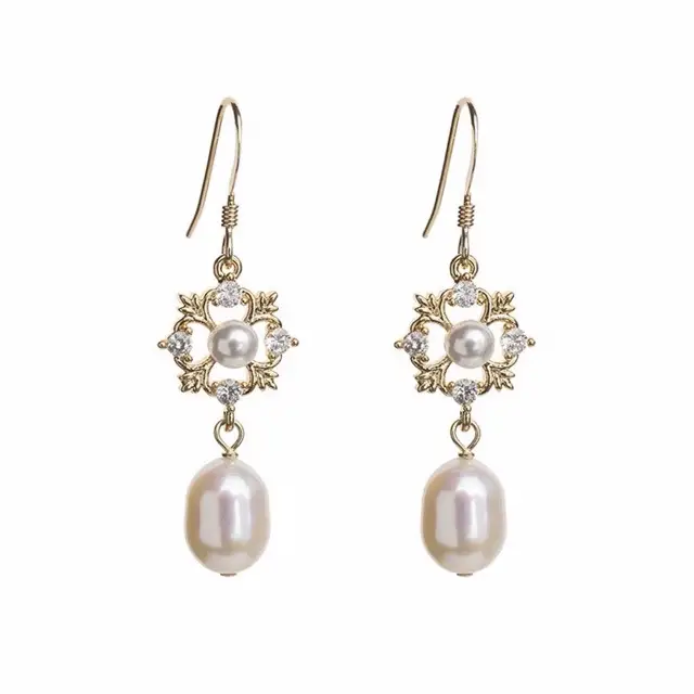 Retro Pearl Earrings for Women Elegant South Korea Design - Image 5