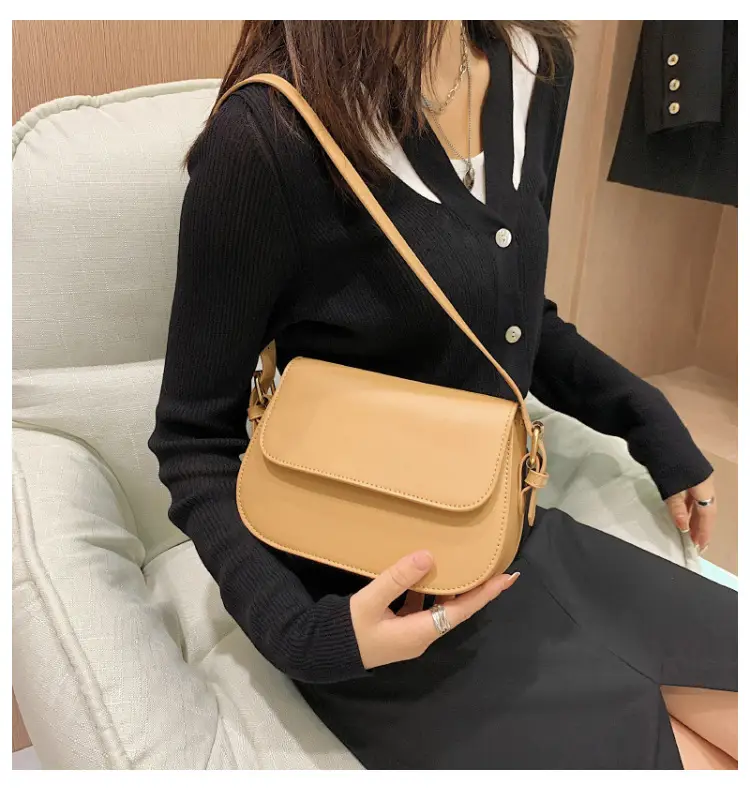 White Retro Shoulder Messenger Bag for Women — feature 14