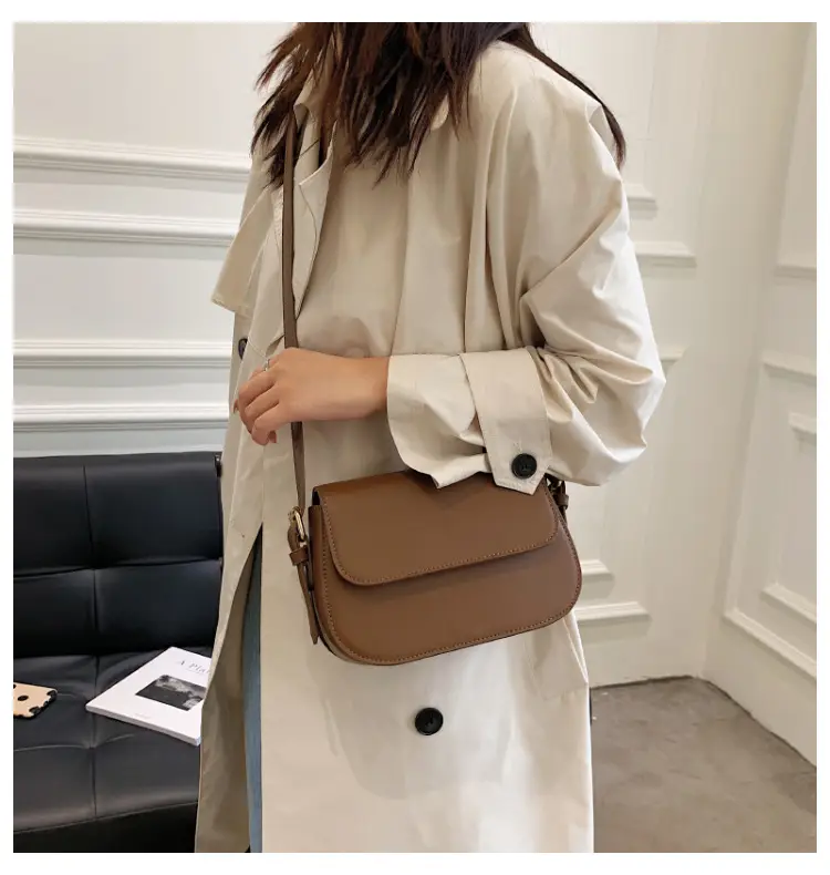 White Retro Shoulder Messenger Bag for Women — feature 19