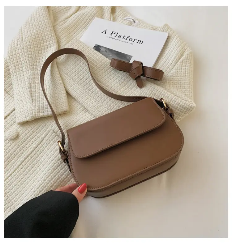 White Retro Shoulder Messenger Bag for Women — feature 23