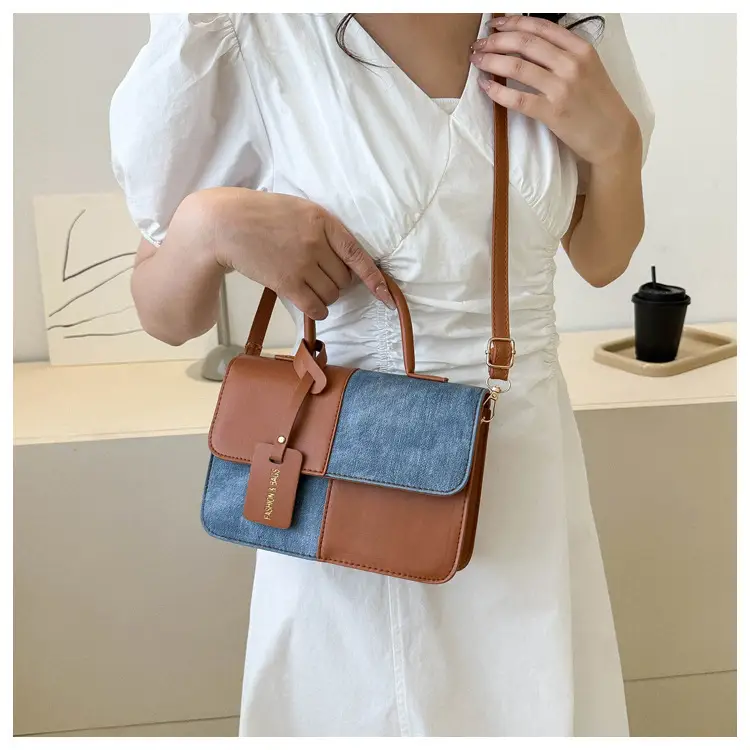 Women Contrast Color Shoulder Bag 2023 Winter — feature 12