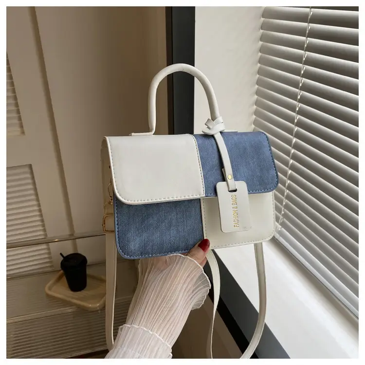 Women Contrast Color Shoulder Bag 2023 Winter — feature 23