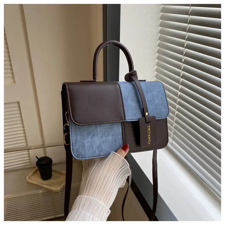 Women Contrast Color Shoulder Bag 2023 Winter — feature 26
