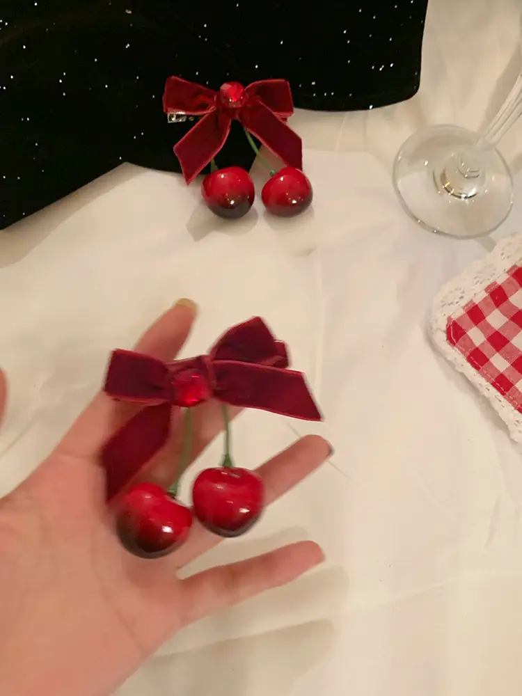 Winter Cherry Red Bow Hairpin for Women — feature 7