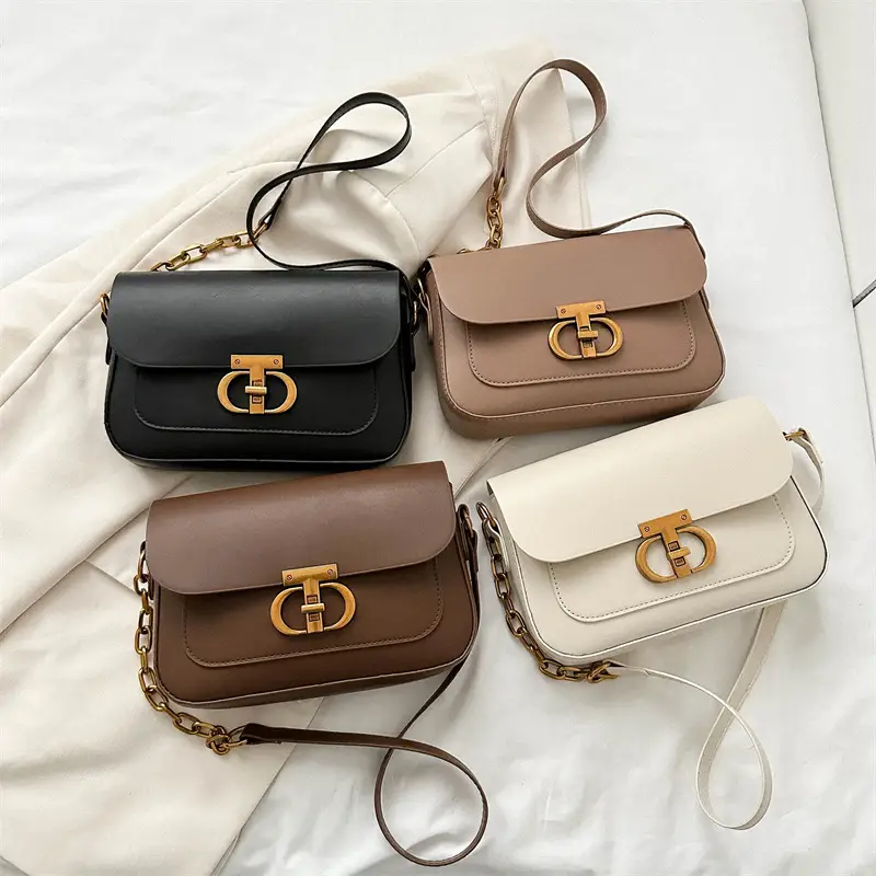 White Retro Lock Shoulder Bag with Chain - Image 8