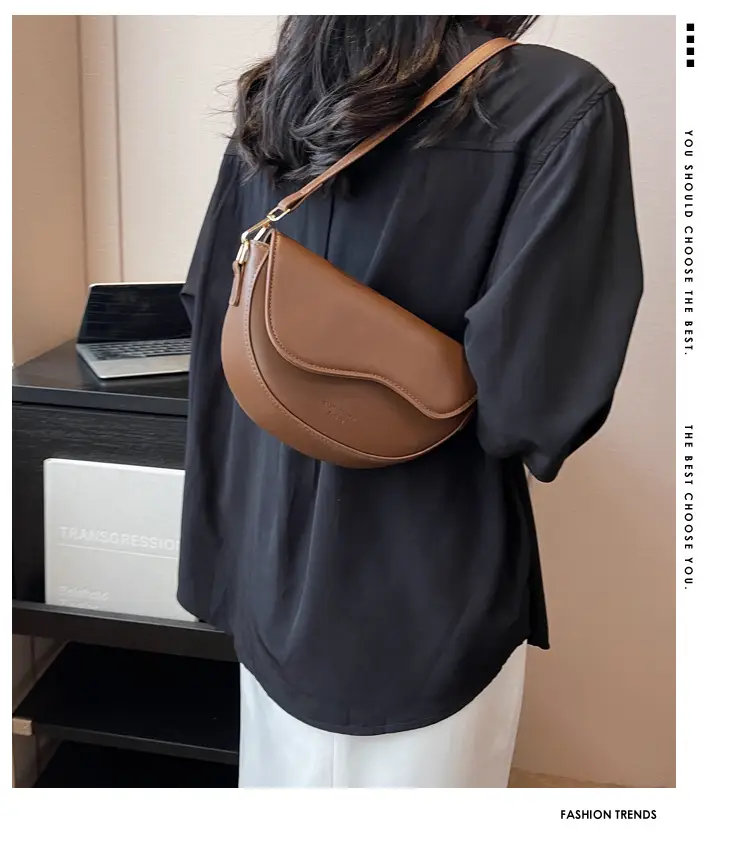 Black Textured Shoulder Bag for Women 2023 — feature 1