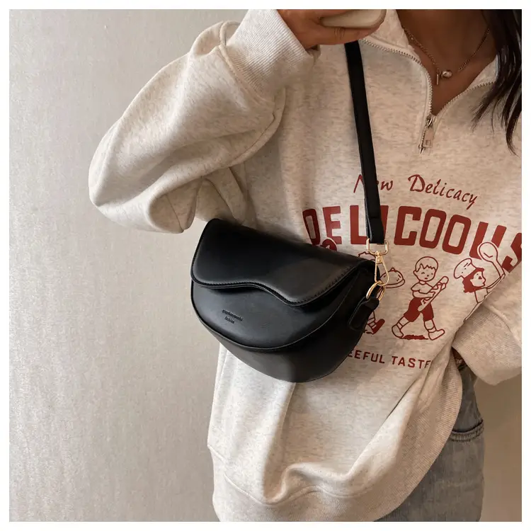 Black Textured Shoulder Bag for Women 2023 — feature 20