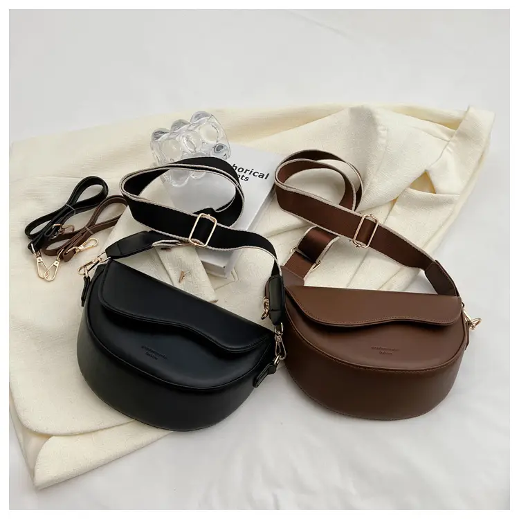 Black Textured Shoulder Bag for Women 2023 — feature 21