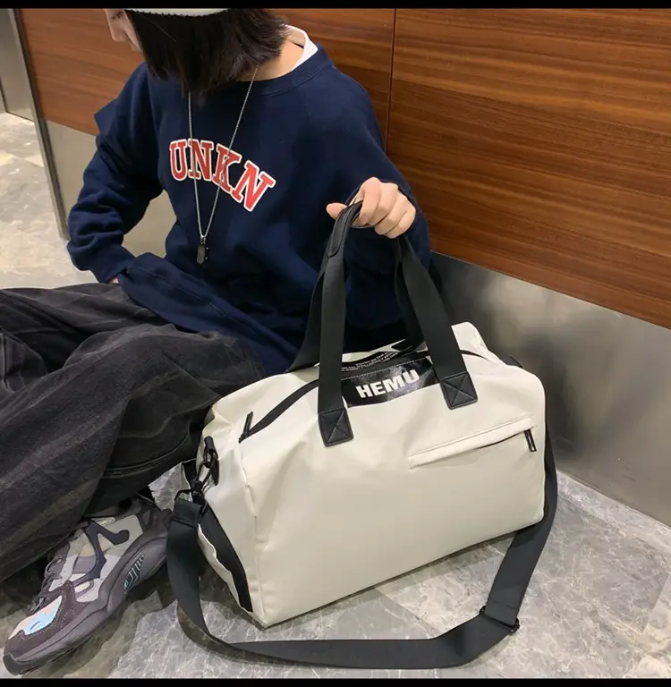 Waterproof Travel Bag for Men Women Blue — feature 10