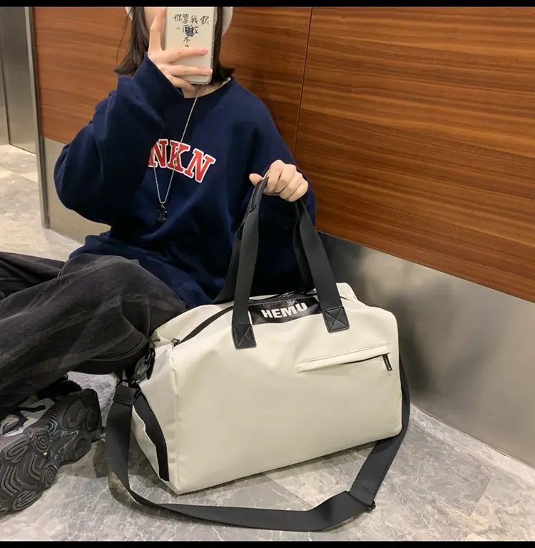 Waterproof Travel Bag for Men Women Blue — feature 11