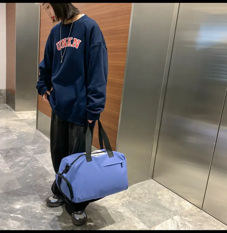 Waterproof Travel Bag for Men Women Blue — feature 34