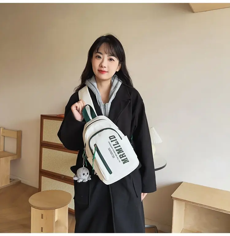 Women's Japanese Casual Chest Bag 2023 Red White — feature 31