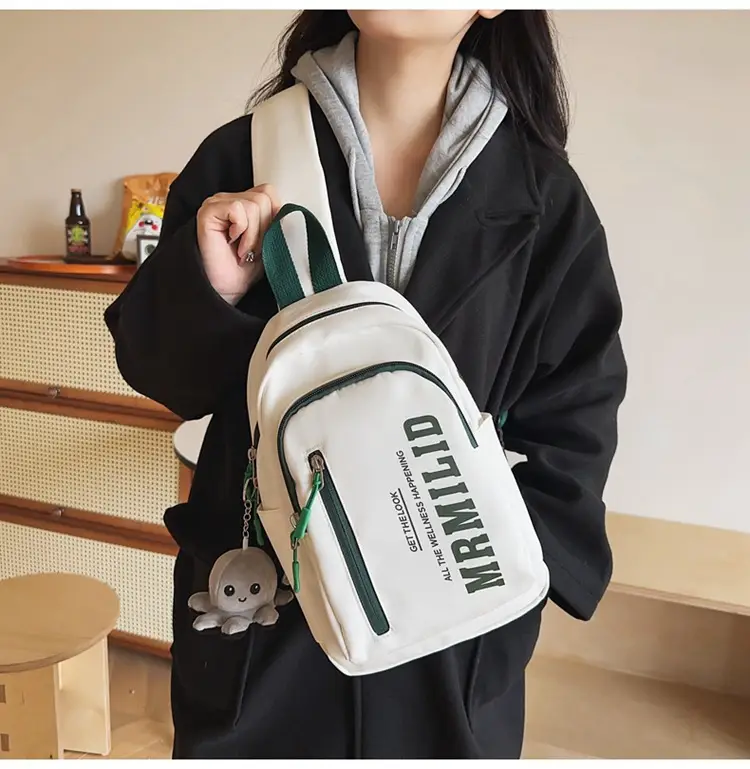 Women's Japanese Casual Chest Bag 2023 Red White — feature 32