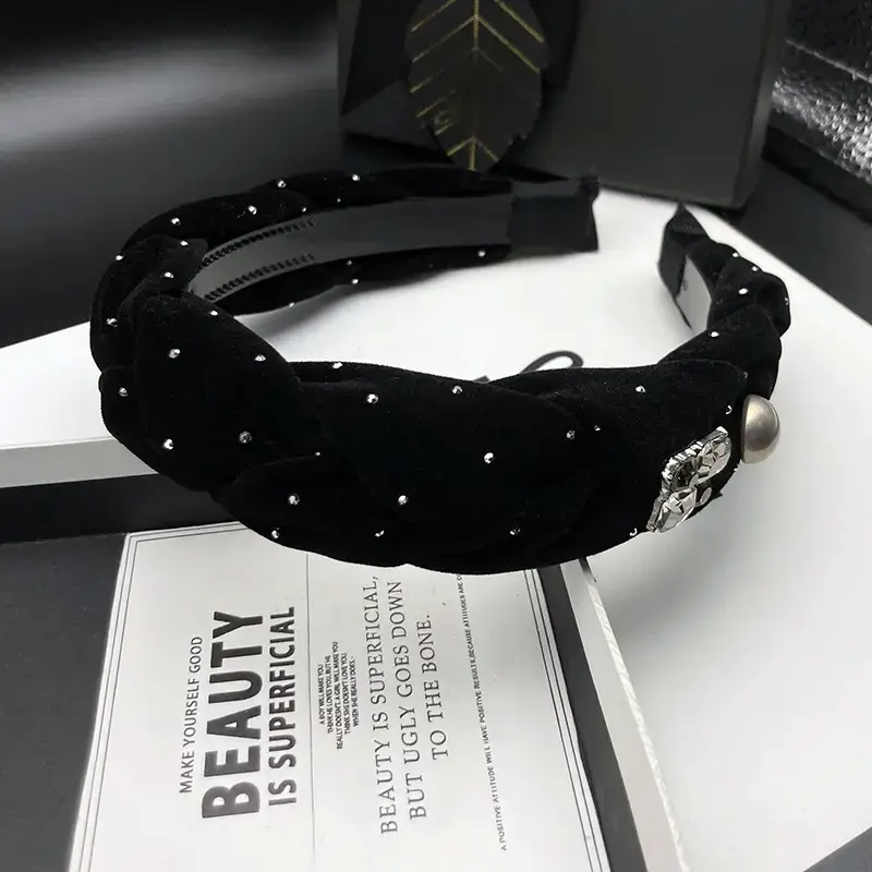 2023 Women's Braided Diamond Hair Clamp Hoop Brown