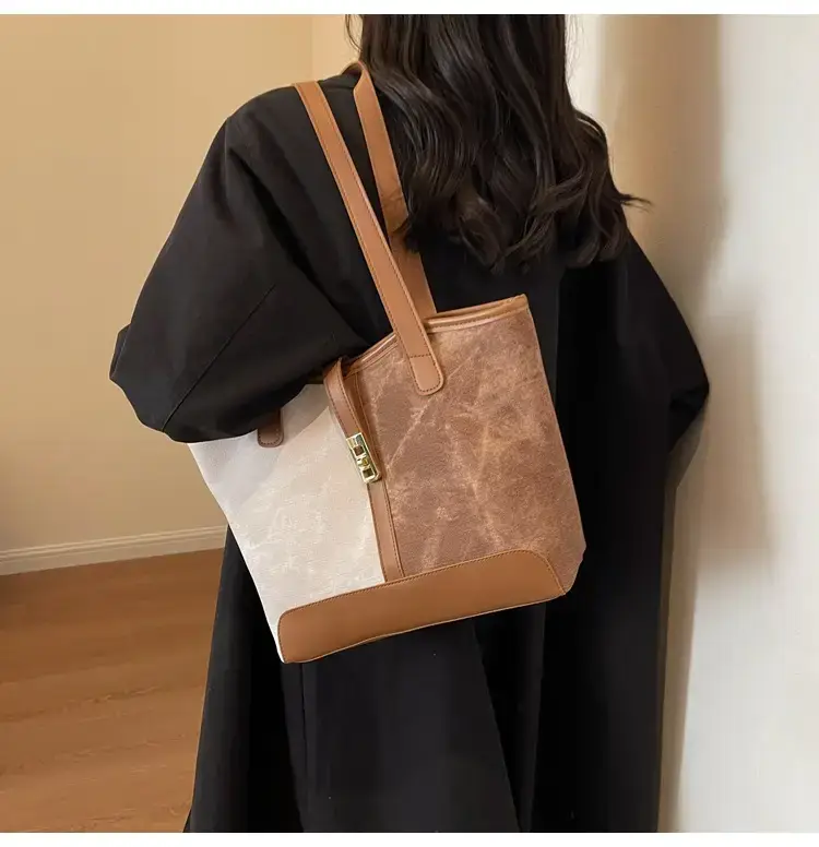 2023 New Light Luxury Tote Bag Women Large Capacity Autumn Winter Commute — feature 19