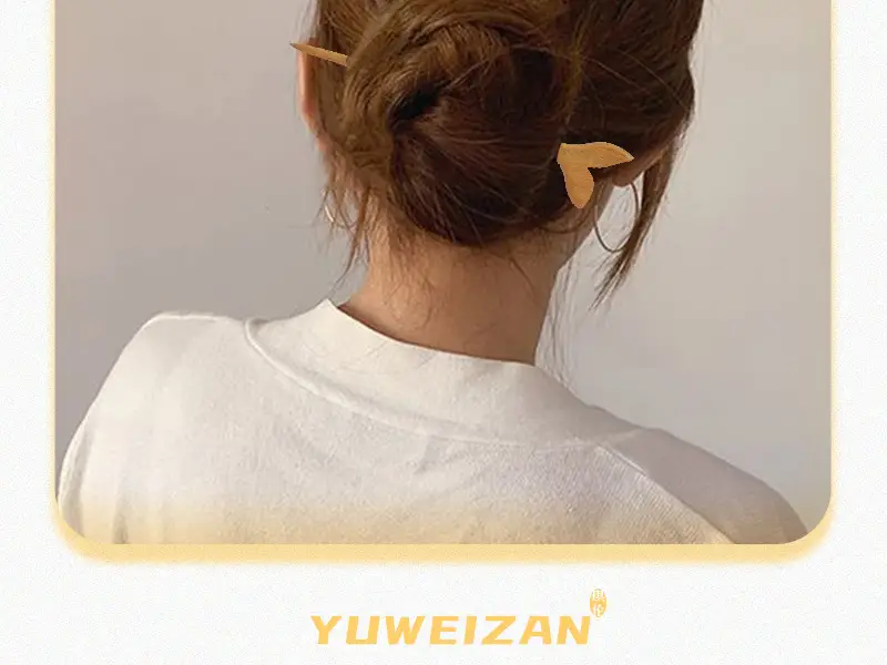 Retro Chinoiserie Wooden Hairpin with Fishtail Design — feature 8