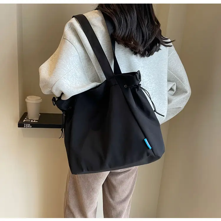 Women Canvas Shoulder Messenger Bag Beige 2023 — feature 20