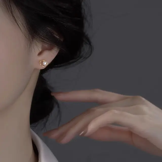 S925 Silver Cloud Earrings for Women - Image 2