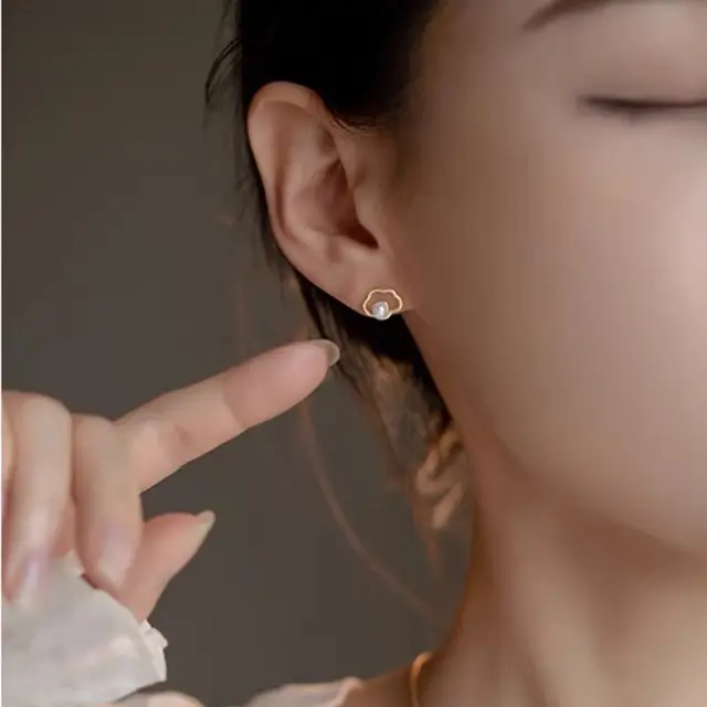 S925 Silver Cloud Earrings for Women - Image 4