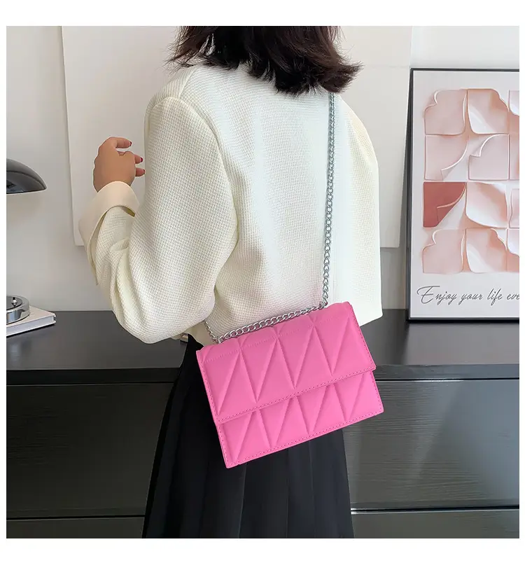 Korean Style Rhombus Chain Embroidered Mini Shoulder Bag — feature 13