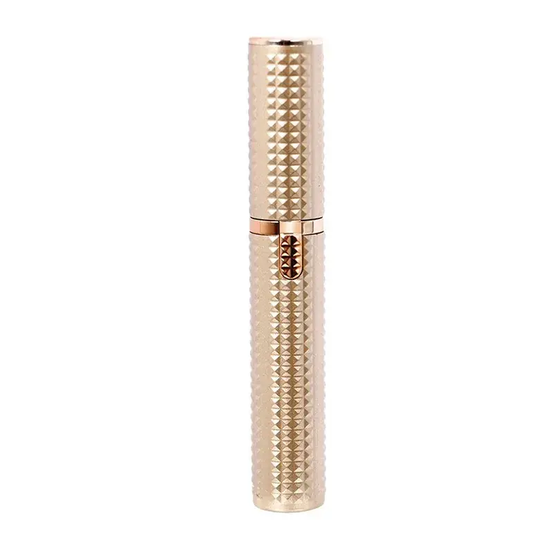 Electric Eyebrow Trimmer with USB Charging & Replaceable Blades - Image 7