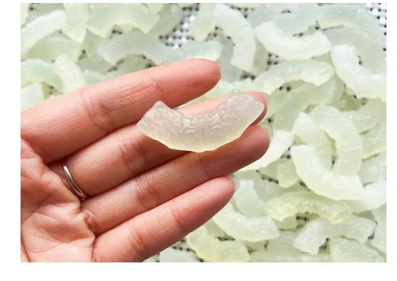 New Guofeng Jade Heng Pendant with Jade Moiré Clavicle Chain — feature 3