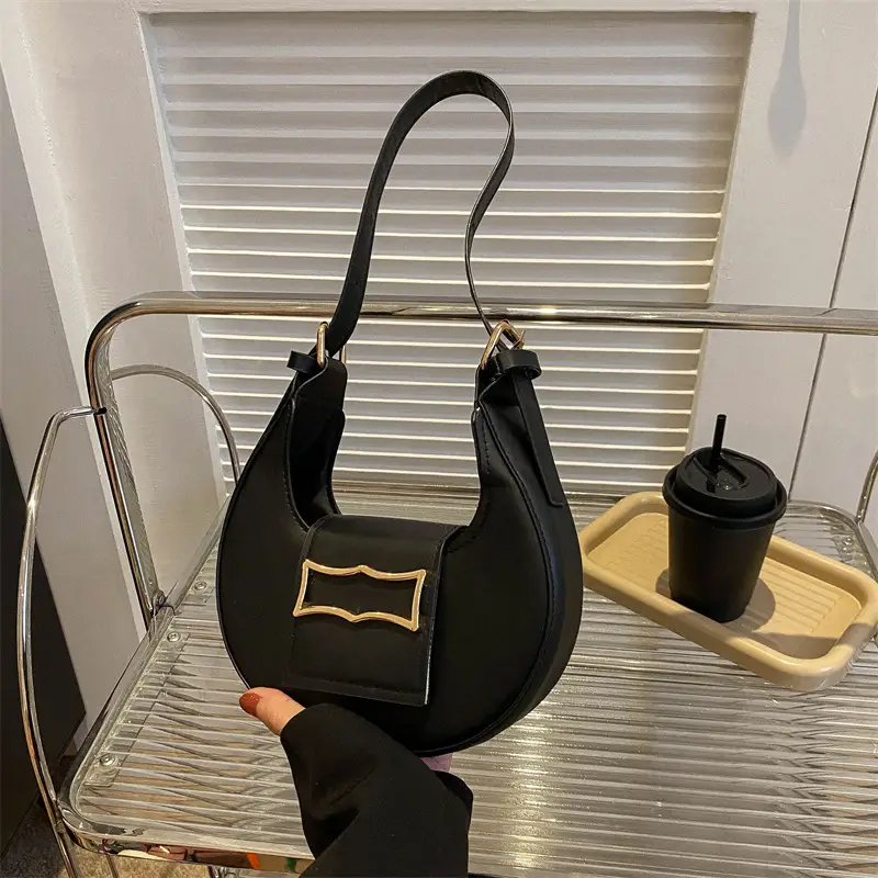 Women's Green Leather Shoulder Bag 2023 Winter Style - Image 14