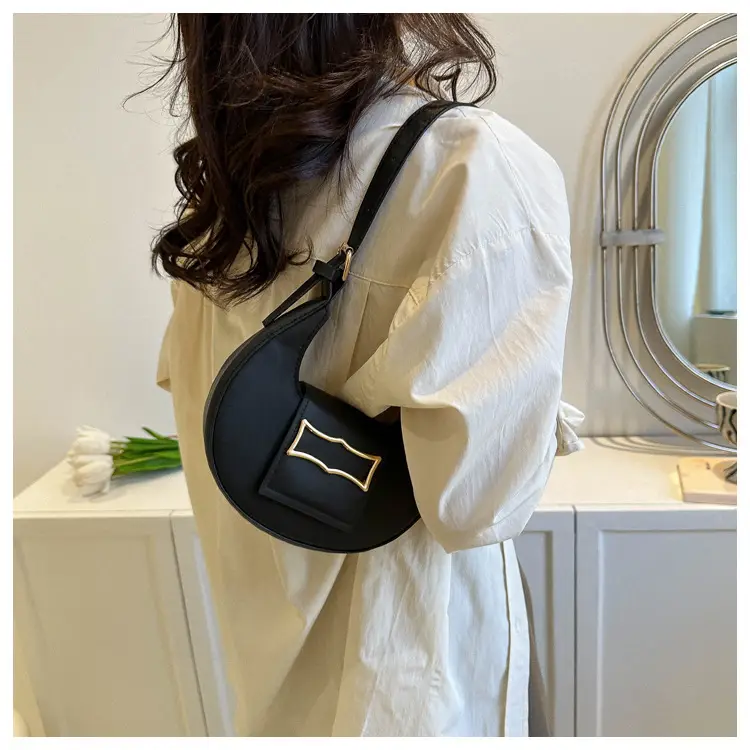 Women's Green Leather Shoulder Bag 2023 Winter Style — feature 23