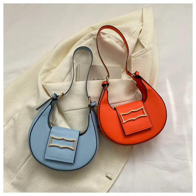 Women's Green Leather Shoulder Bag 2023 Winter Style — feature 28