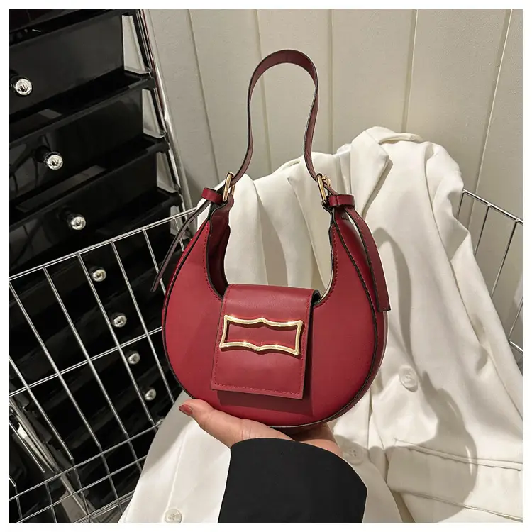 Women's Green Leather Shoulder Bag 2023 Winter Style — feature 31