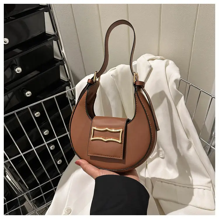 Women's Green Leather Shoulder Bag 2023 Winter Style — feature 33
