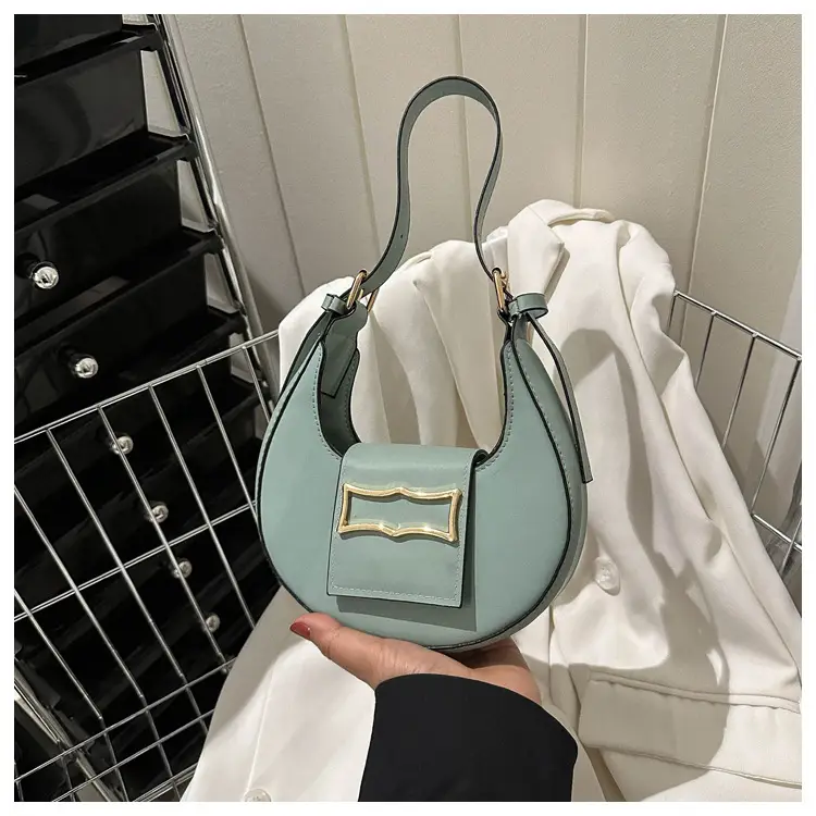Women's Green Leather Shoulder Bag 2023 Winter Style — feature 35