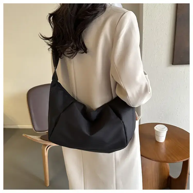 Japanese Casual Shoulder Bag Black Nylon Messenger Style — feature 10