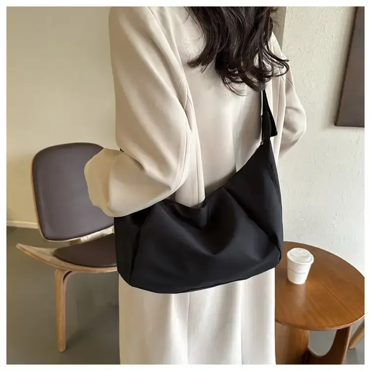 Japanese Casual Shoulder Bag Black Nylon Messenger Style — feature 11
