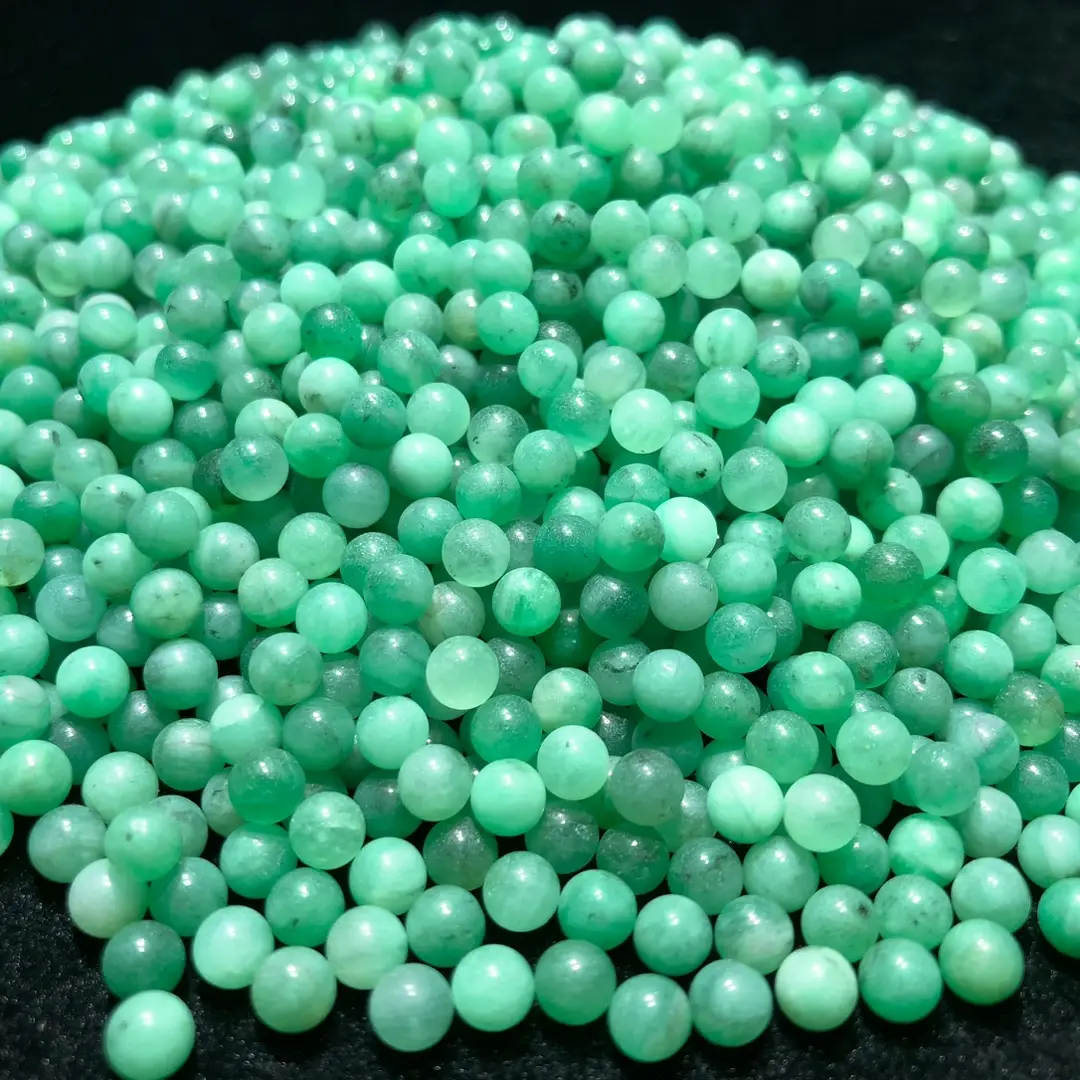 Natural Emerald Green Beads for Jewelry & Crafts - Image 3