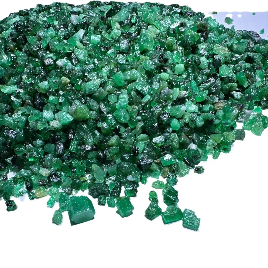 Natural Emerald Green Beads for Jewelry & Crafts - Image 5