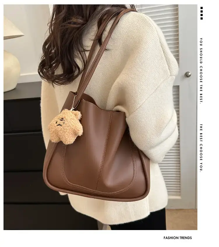 Women Retro Textured Shoulder Tote Bag Beige Winter 2023 — feature 1