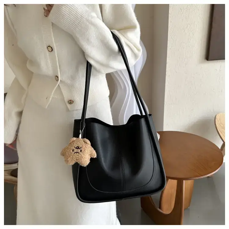 Women Retro Textured Shoulder Tote Bag Beige Winter 2023 — feature 12