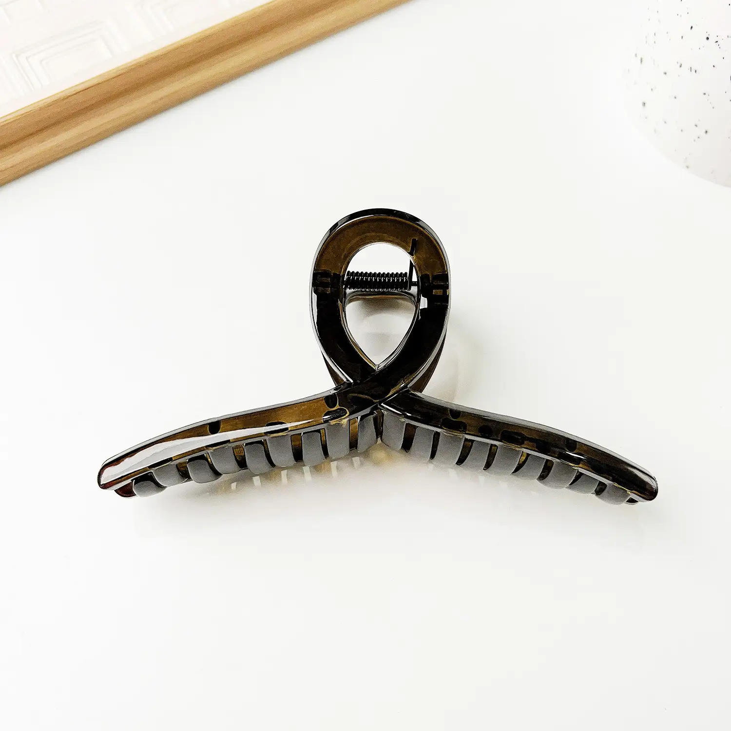 2024 New Maillard Shark Clip Hairpin for Women - Image 6