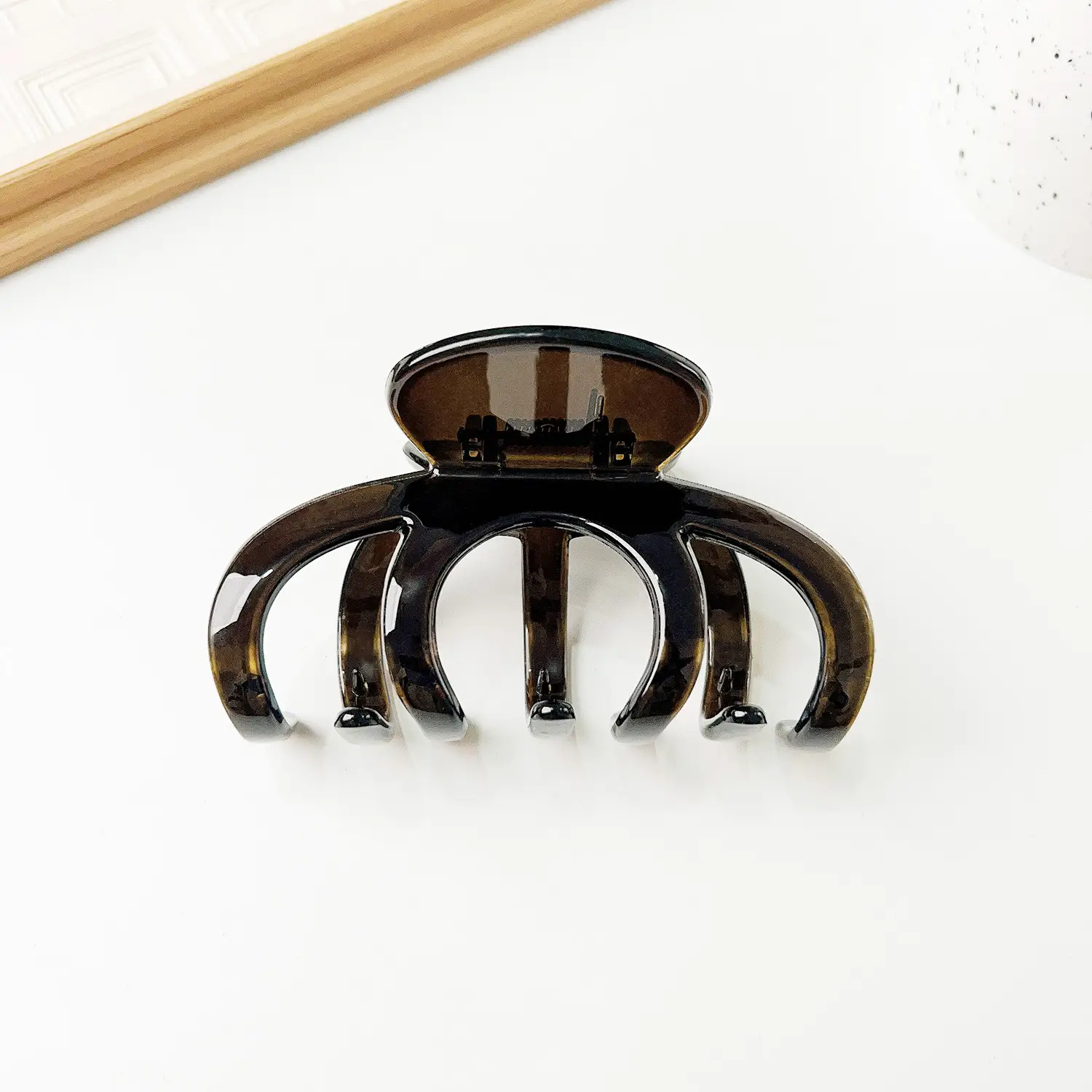 2024 New Maillard Shark Clip Hairpin for Women - Image 7
