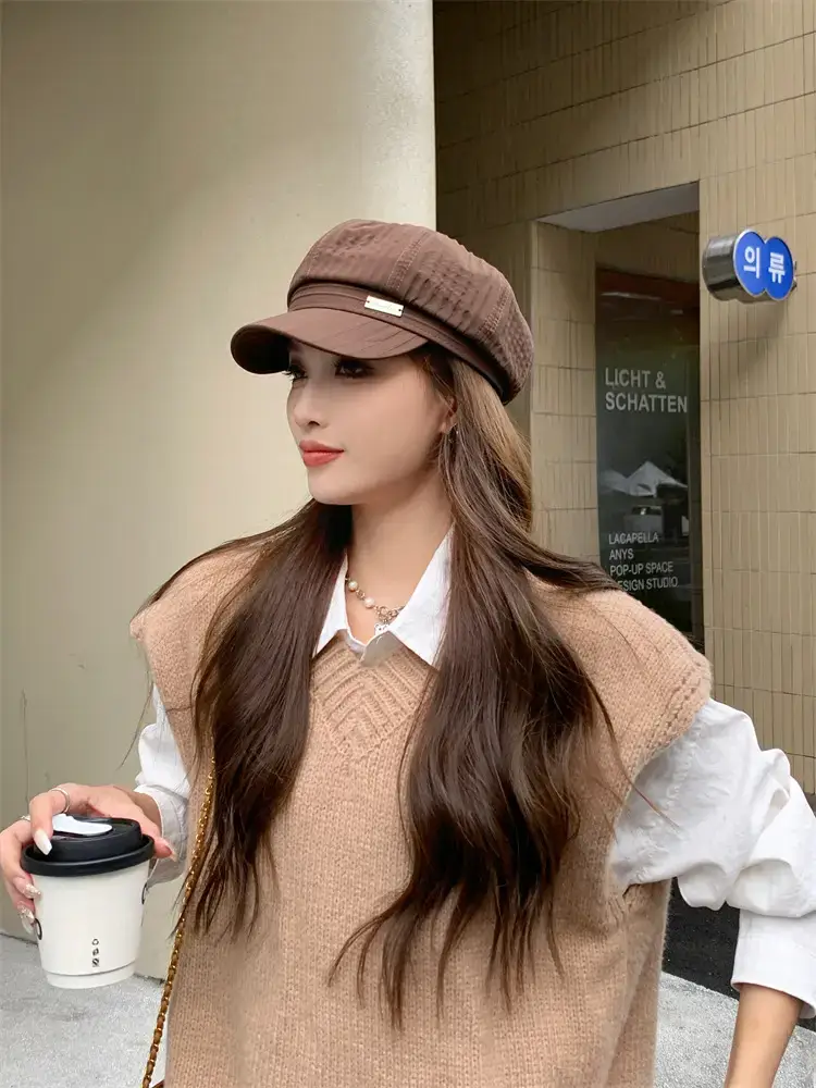 Women's Green Duck Beret with Cap — feature 23