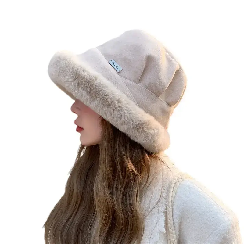 Women's Green Duck Beret with Cap — feature 25