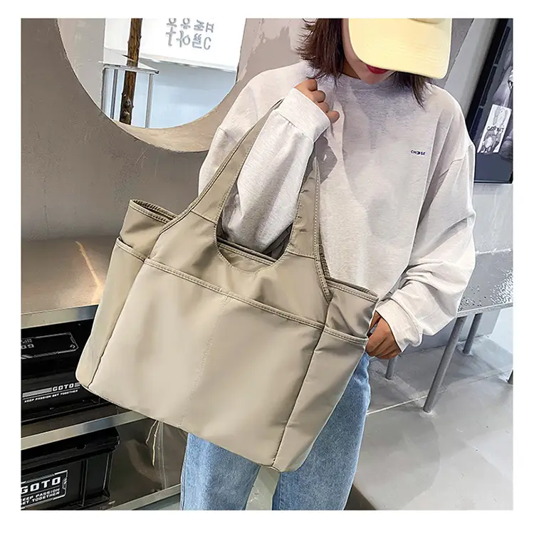 Lightweight One-Shoulder Travel Bag for Men Women — feature 36