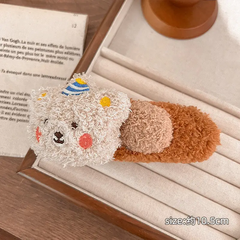 Cute Plush Bear Hairpin Clip for Girls Large Bangs - Image 3