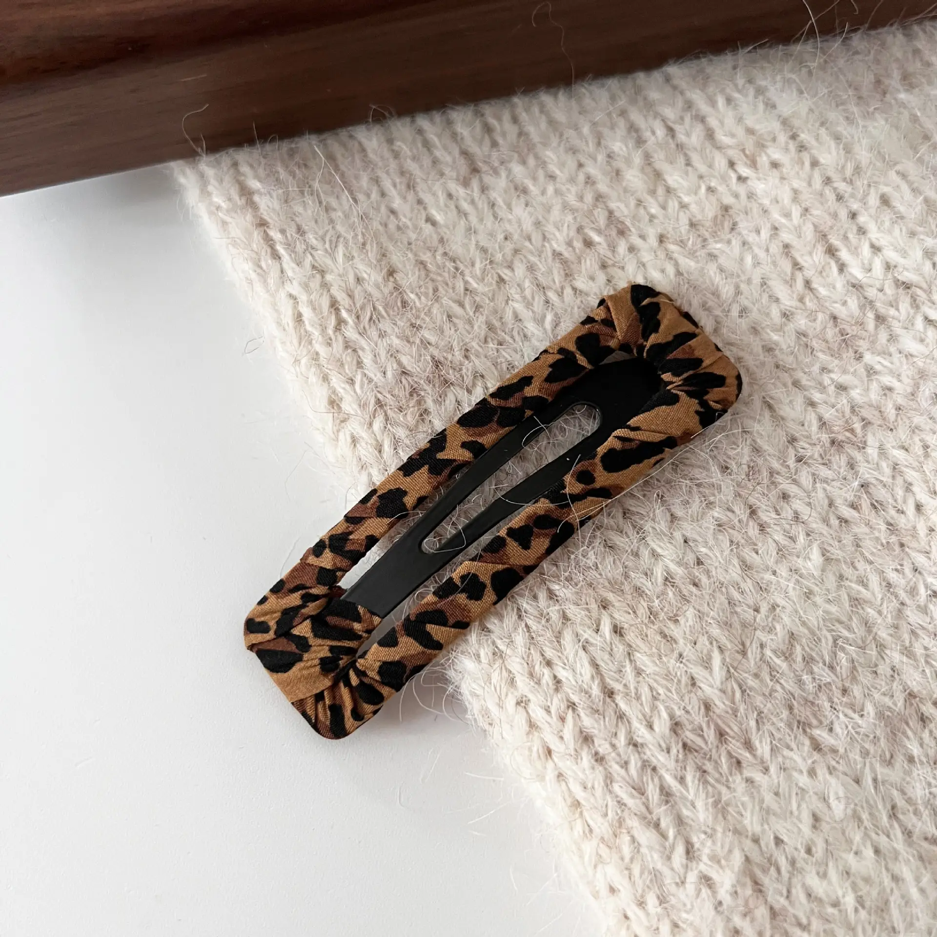 1# brown leopard print-square