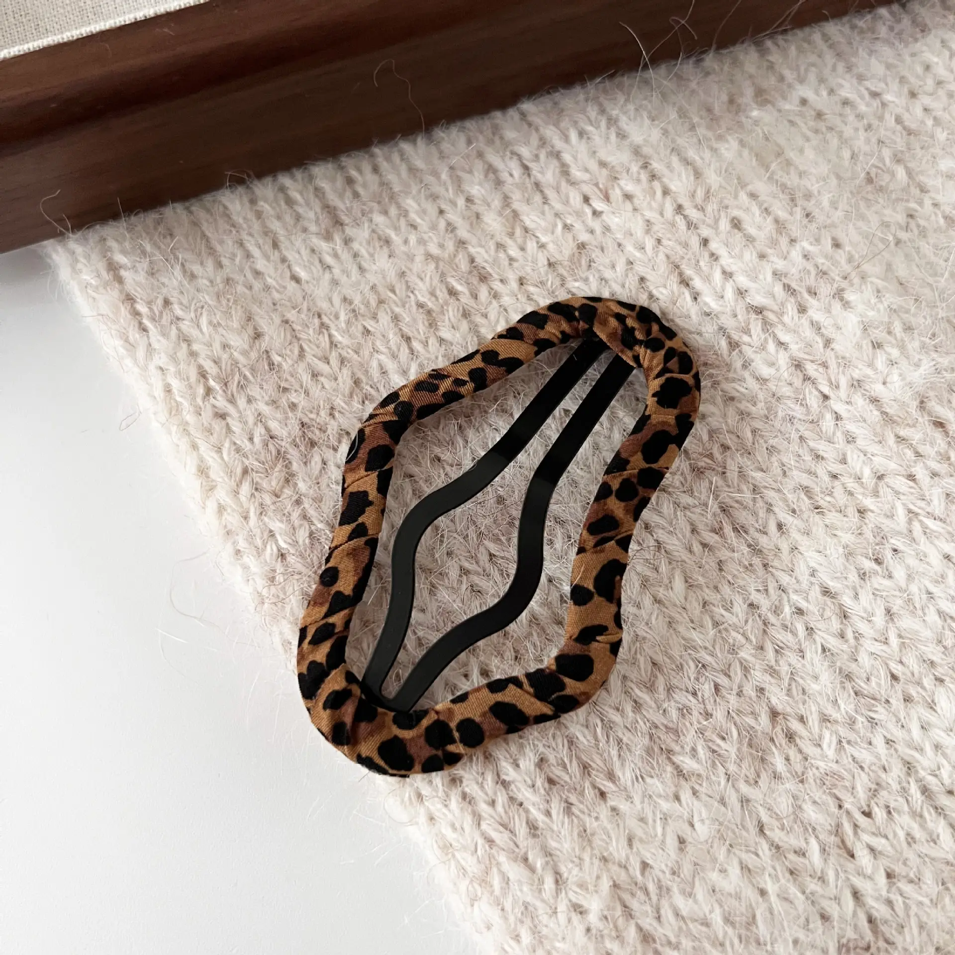 Leopard Print BB Clip Hairpin for Women - Image 5