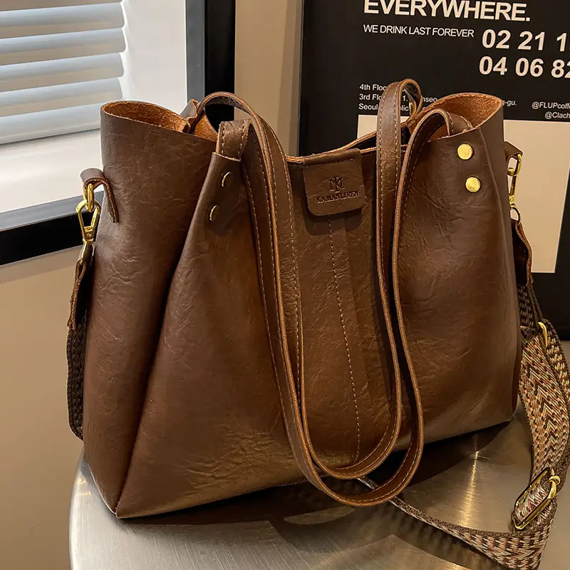 Meilade Women's Large Capacity Vintage Shoulder Bag Brown