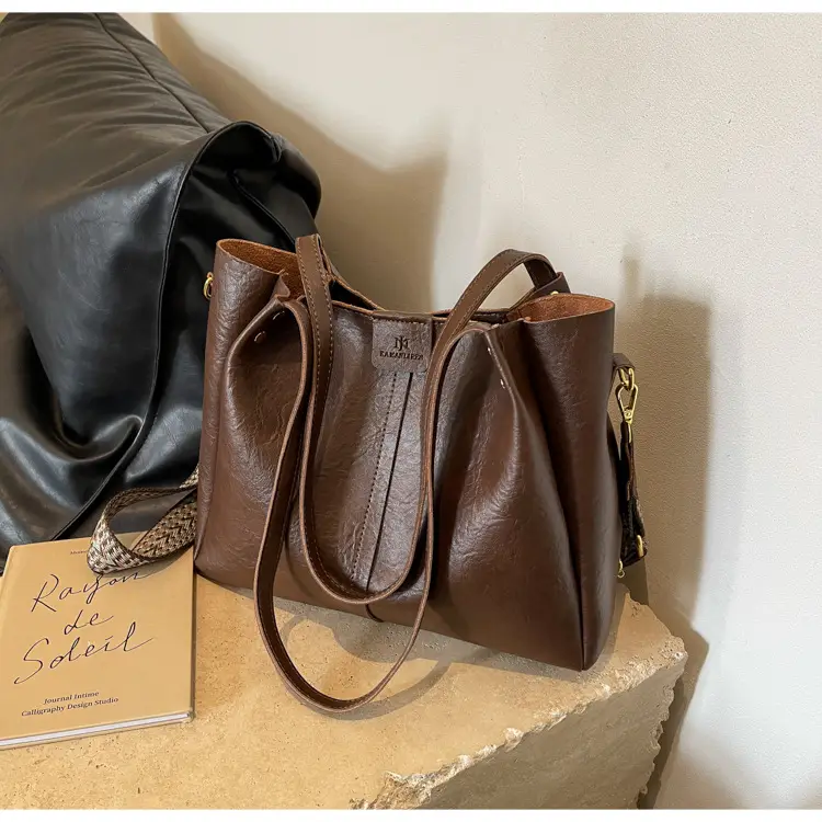 Meilade Women's Large Capacity Vintage Shoulder Bag Brown — feature 17
