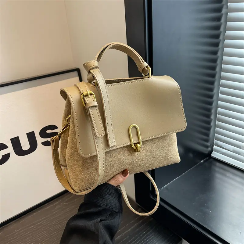 Black Retro Classic Shoulder Bag for Women - Image 7