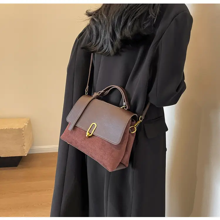 Black Retro Classic Shoulder Bag for Women — feature 13